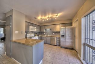 572 Willow Green Dr #NA - Photo 1 of 1