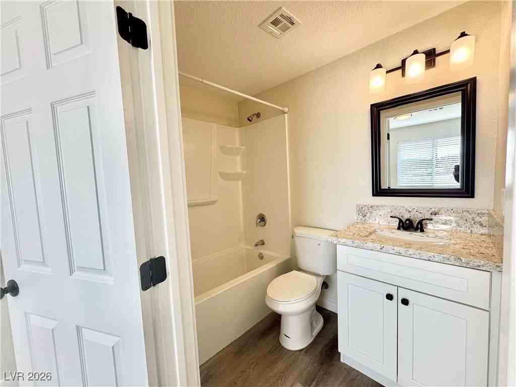 2081 S Dandelion St #4 - Photo 6 of 9