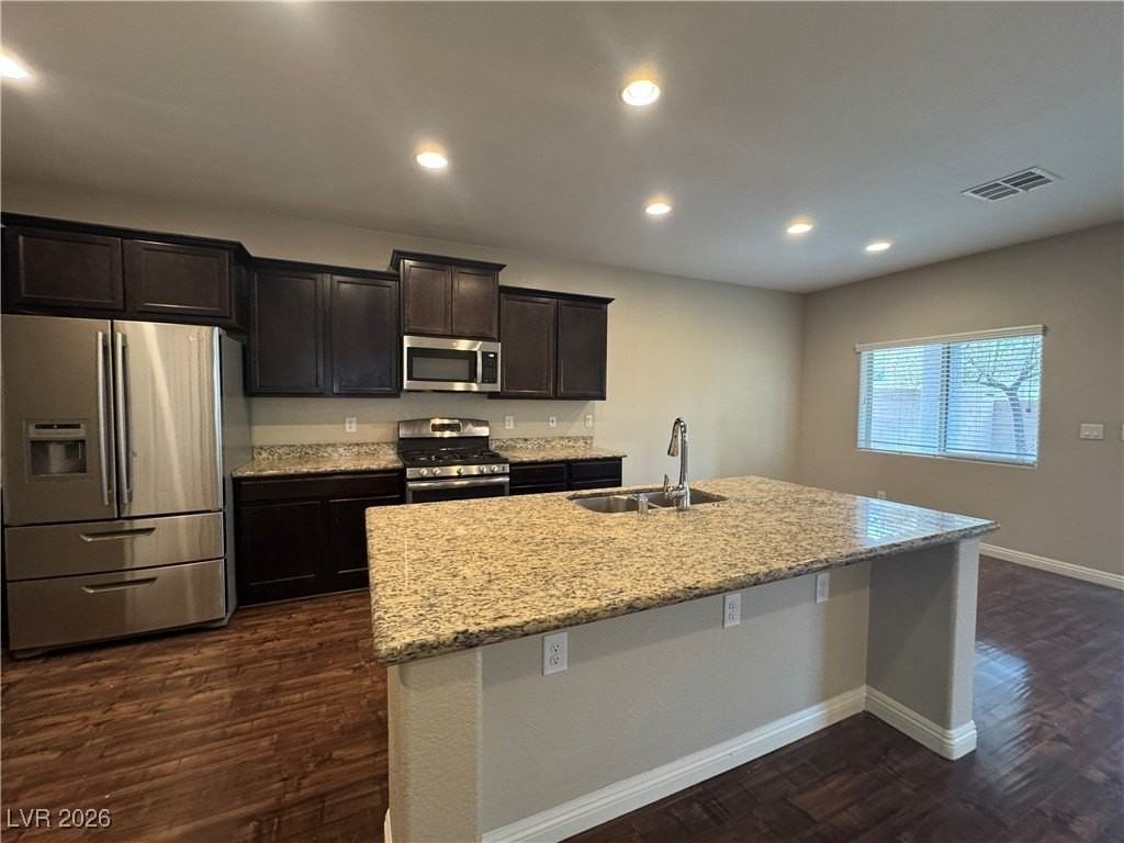 2860 Glass Vine Ct - Photo 5 of 34