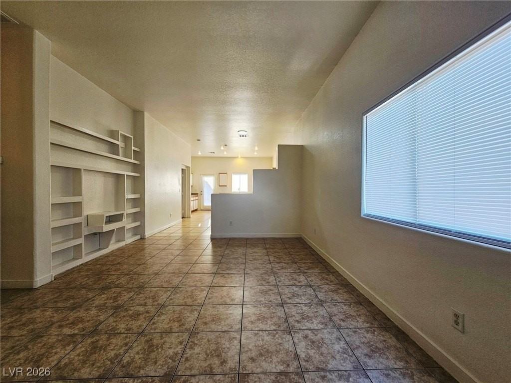 2035 Fred Brown Dr - Photo 3 of 25