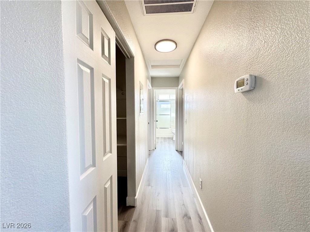 1960 Haiwee St #B - Photo 7 of 12