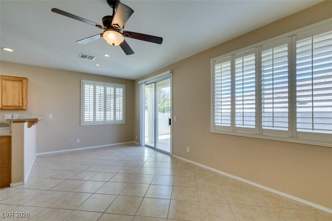 6290 Majestic Hills Ave - Photo 4 of 45