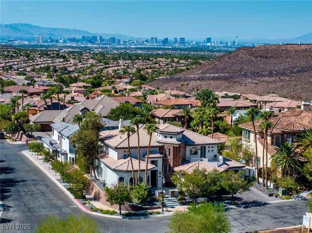 779 Clove Ct - Photo 2 of 50