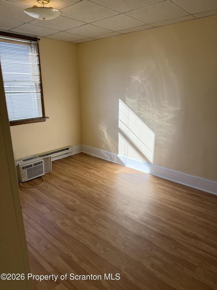 709 Main St 2nd Fl #2ndFLFRONT - Photo 5 of 12