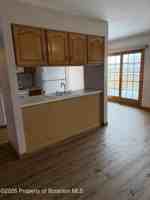 featured image of 609 Main St Apt B #B