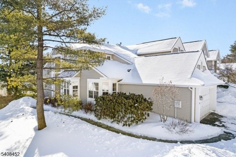 12 Woodmont Dr - Photo 7 of 28