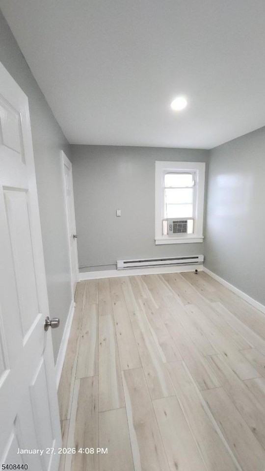 178 Vassar Ave - Photo 6 of 9