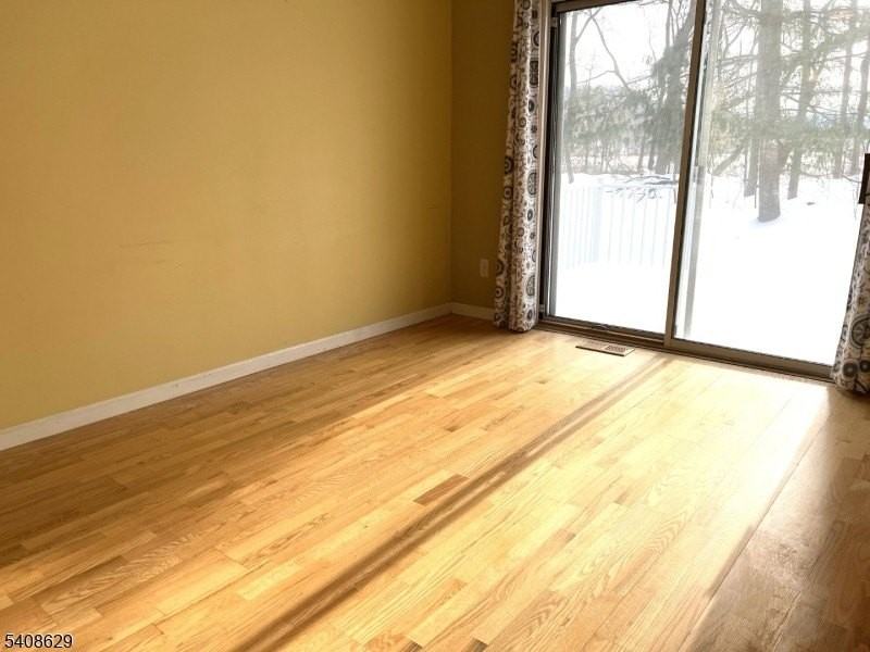 1802 Scarlett Dr - Photo 7 of 30