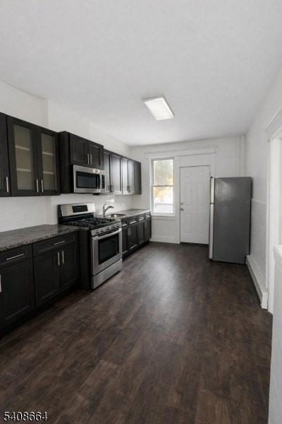 391 Delano Pl #1 - Photo 2 of 12