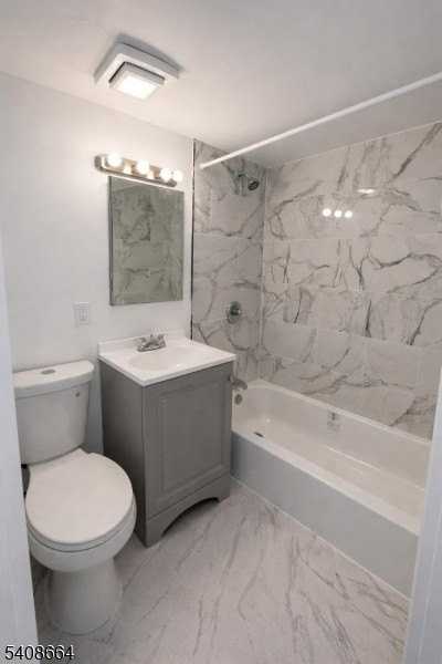 391 Delano Pl #1 - Photo 7 of 12