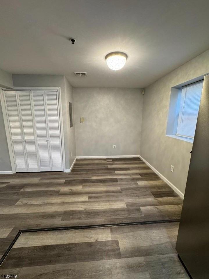 40-42 Hinsdale Pl - Photo 6 of 16