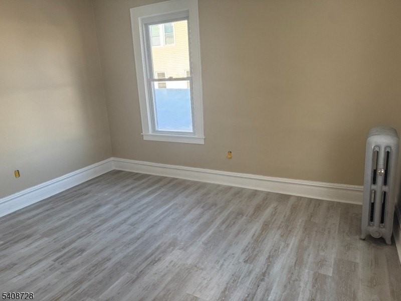 56 Smith St - Photo 3 of 6