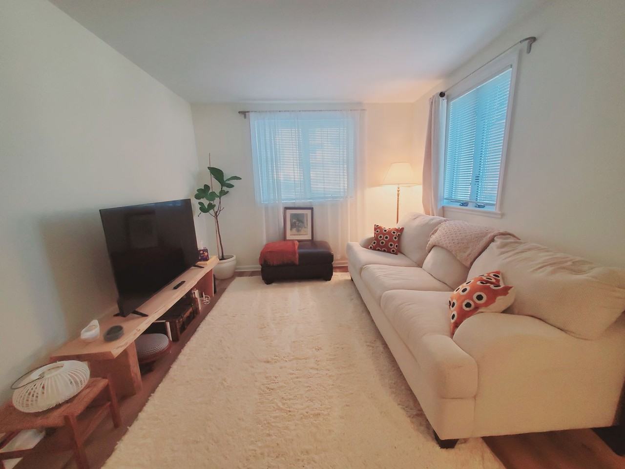 55 Whitmore Ln #2 - Photo 3 of 8