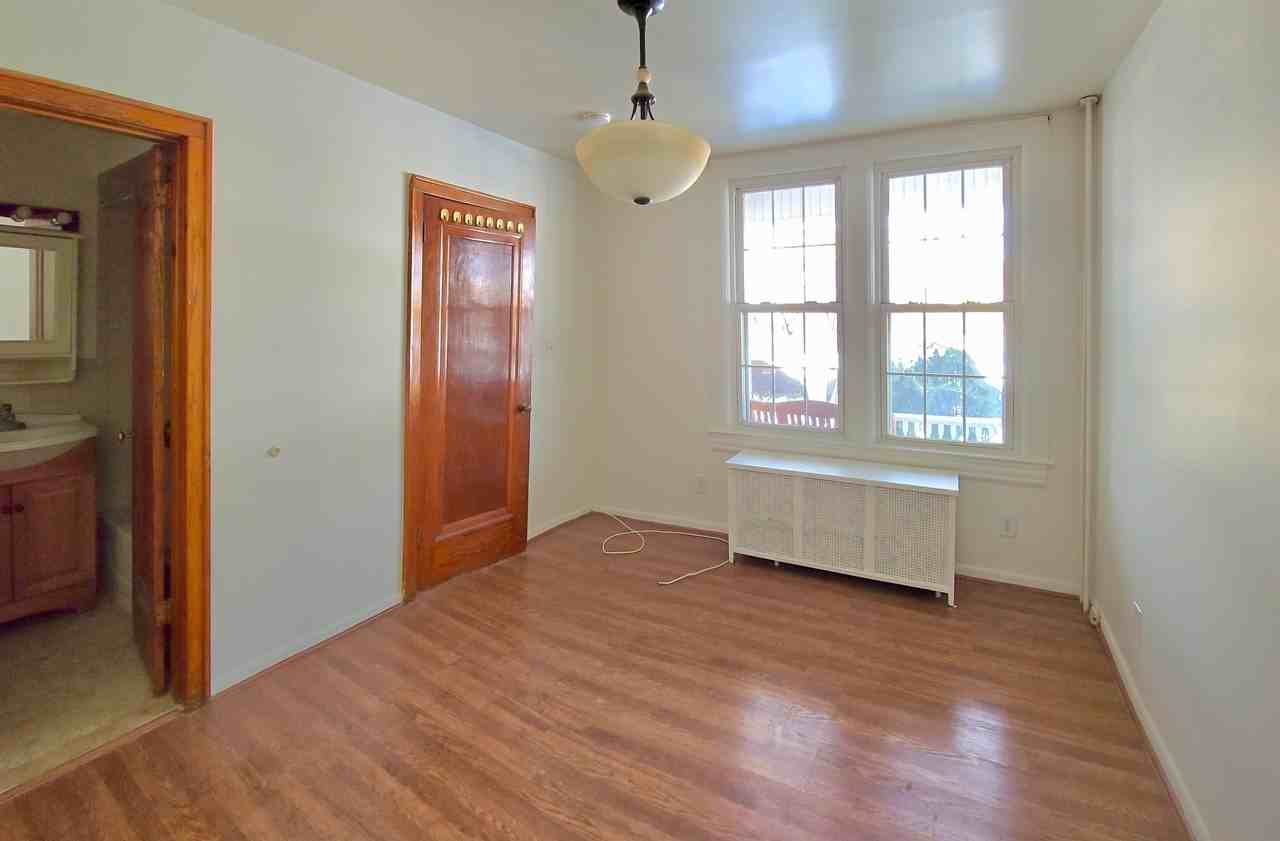 980 Avenue C #1 - Photo 6 of 6