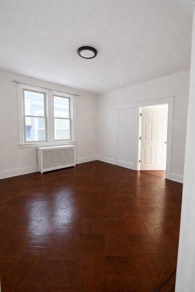 391 Delano Pl #1 - Photo 4 of 8