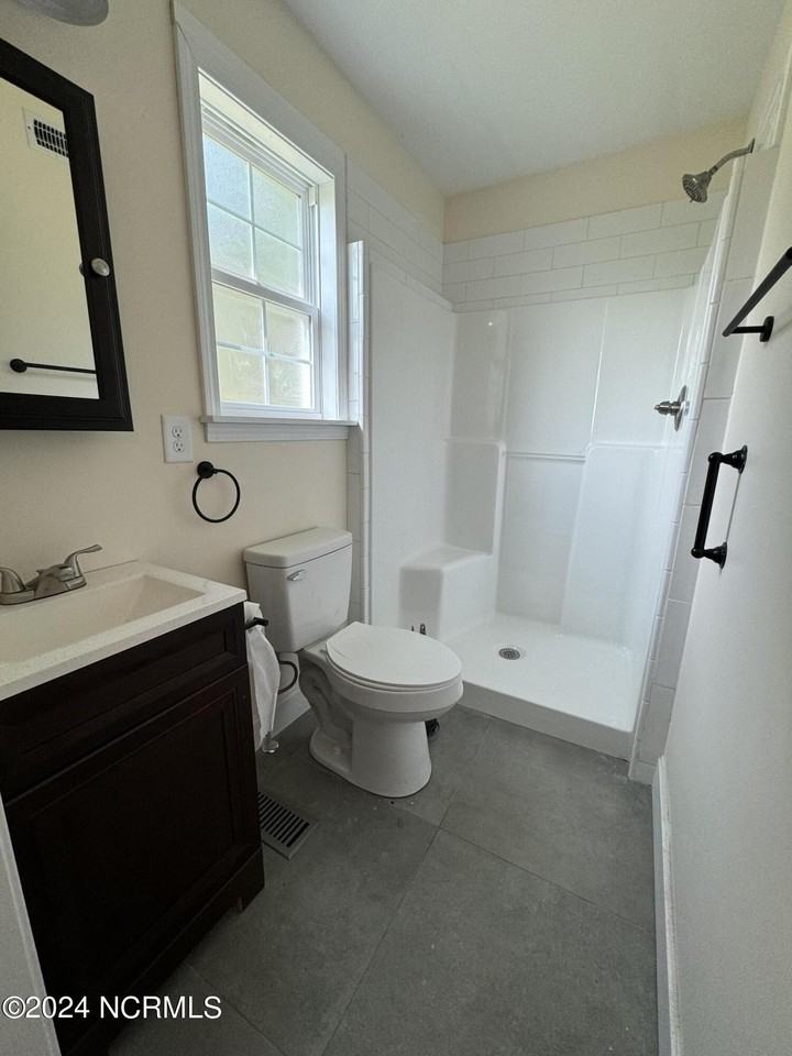 2859 Little Kelly Rd - Photo 5 of 9