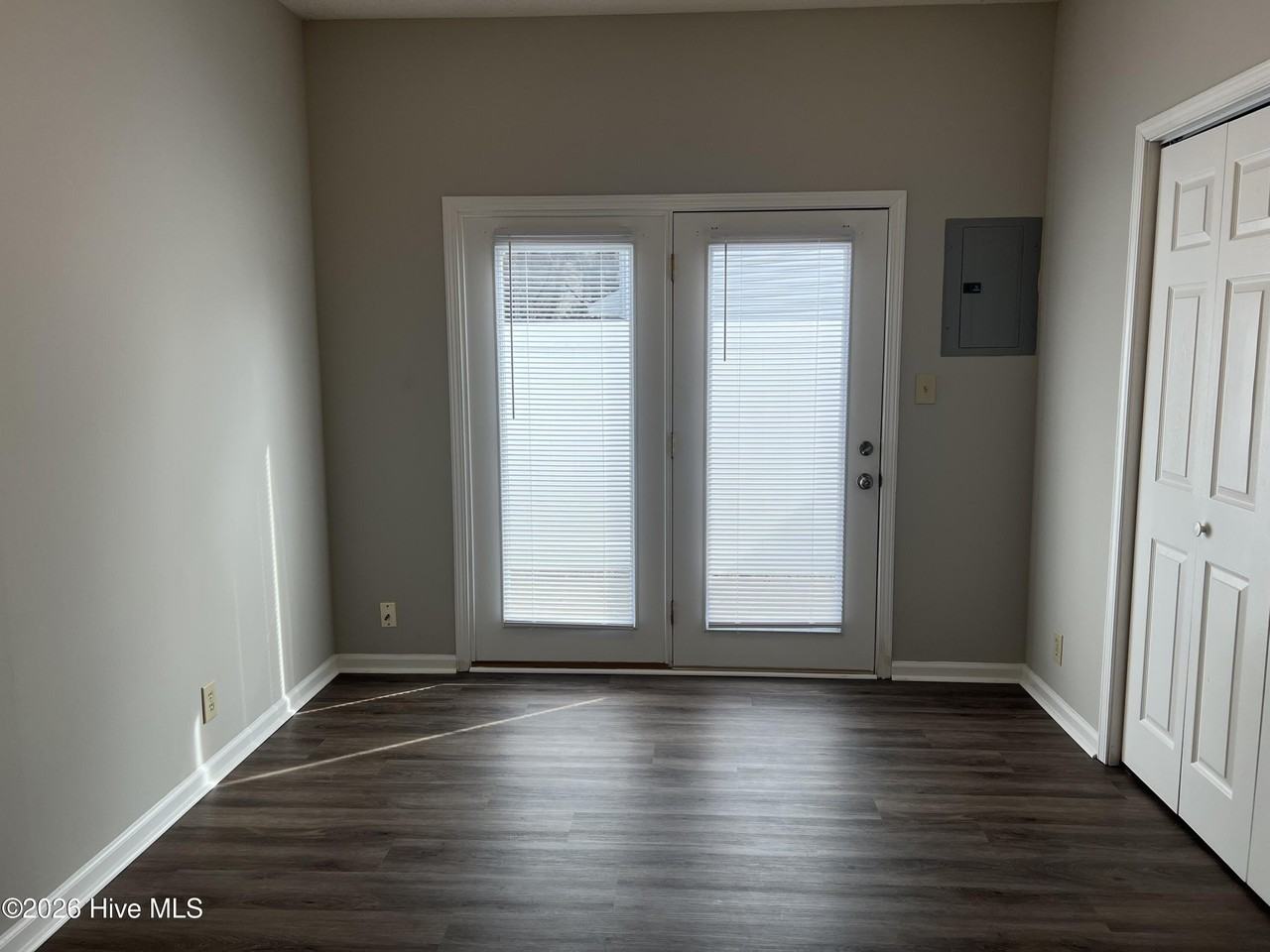 222 Cape Point Ln Unit B #B - Photo 6 of 23