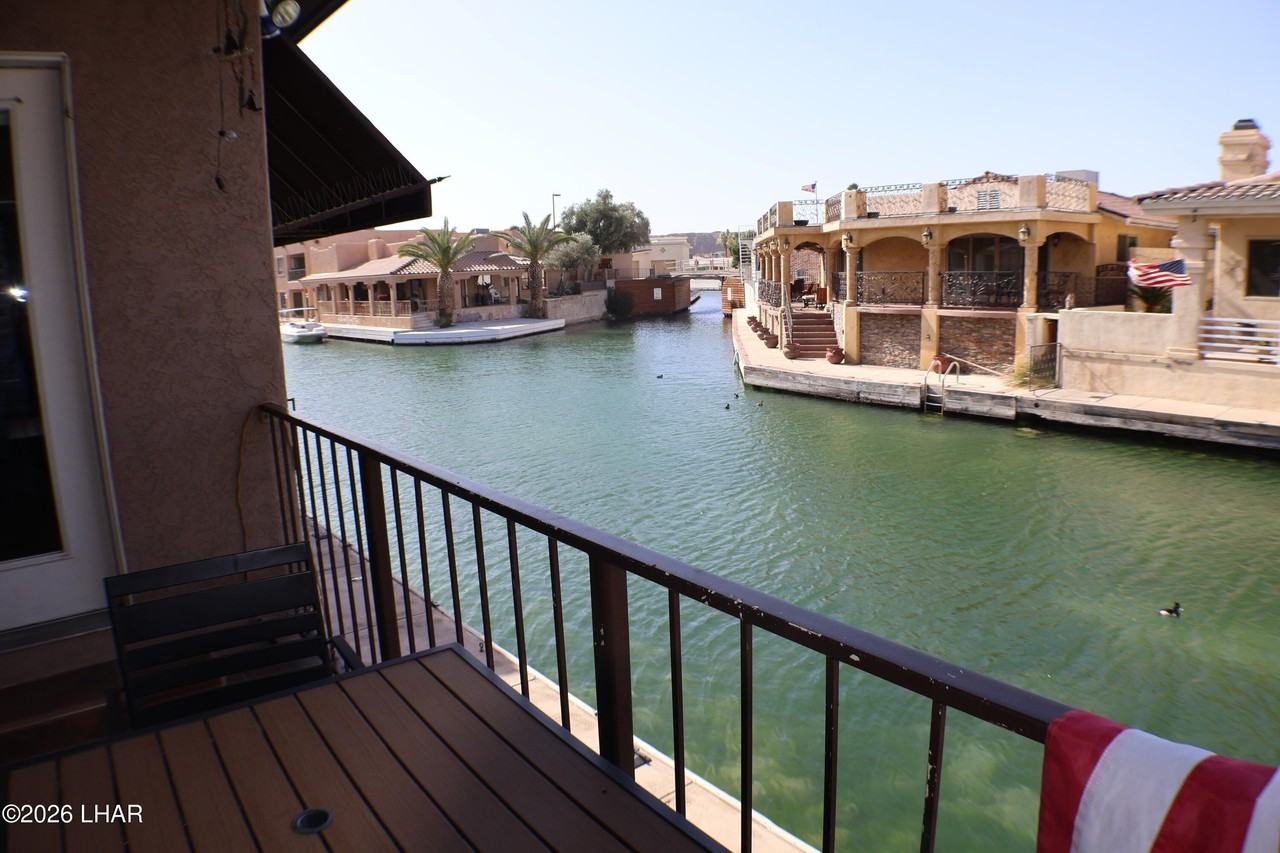 8720 Yaqui Loop - Photo 2 of 33