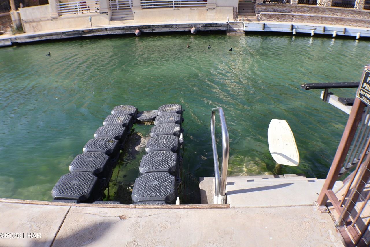 8720 Yaqui Loop - Photo 5 of 33