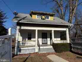 420 Park Blvd - Photo 1 of 1