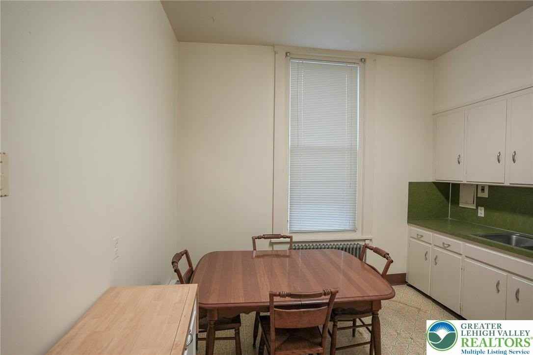 242 Delaware Ave Unit 3b #3B - Photo 6 of 14