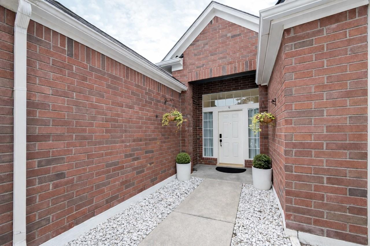 3111 Birchleaf Dr - Photo 5 of 30