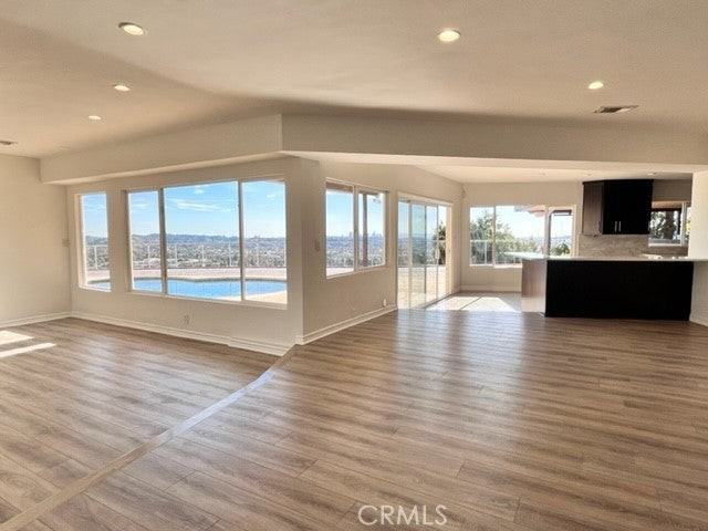 881 Harrington Rd - Photo 3 of 38