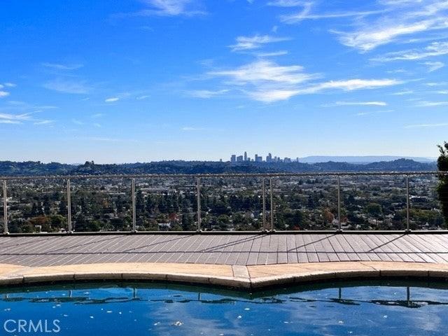 881 Harrington Rd - Photo 4 of 38