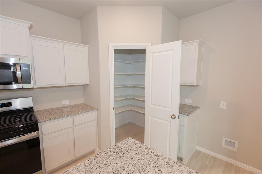 151 Mojave Rd - Photo 7 of 28