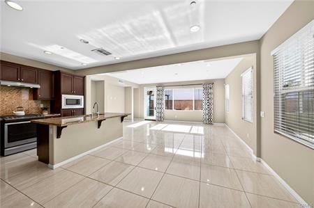 783 Gatun St - Photo 7 of 50