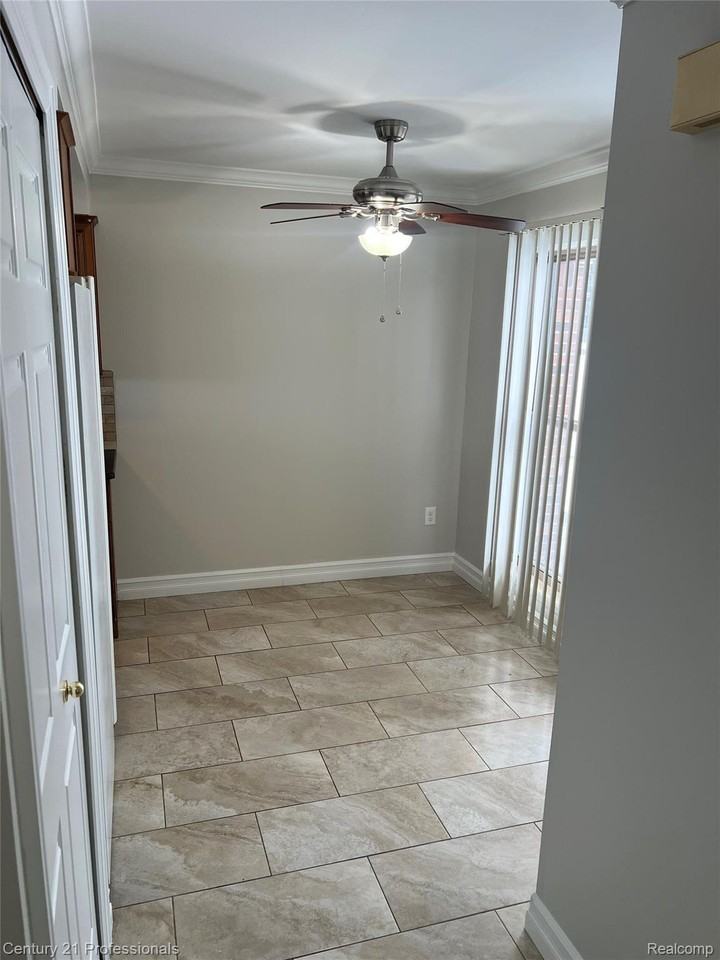 16808 Kingsbrooke Dr - Photo 6 of 45