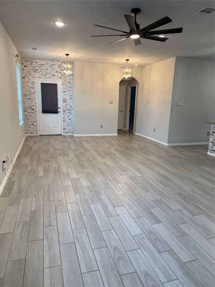 31634 Brown Fern Dr - Photo 3 of 21