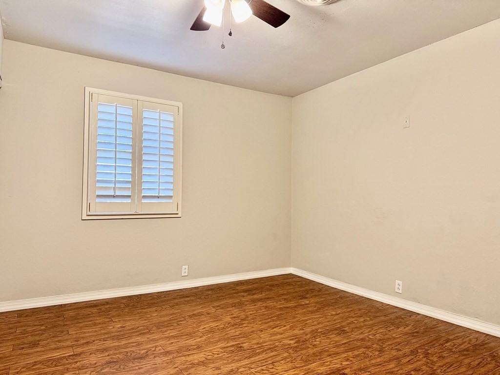 2515 Emerson Dr - Photo 7 of 18