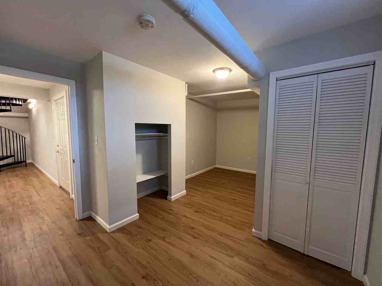 Farrington Ave - Photo 6 of 19