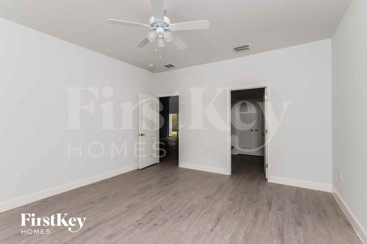 543 Waterside Rd Se - Photo 7 of 15