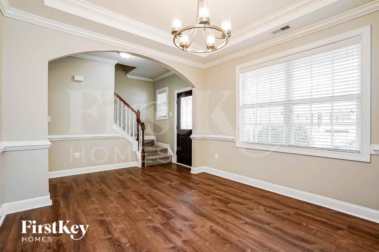 1225 Old Bramble Ln - Photo 7 of 19