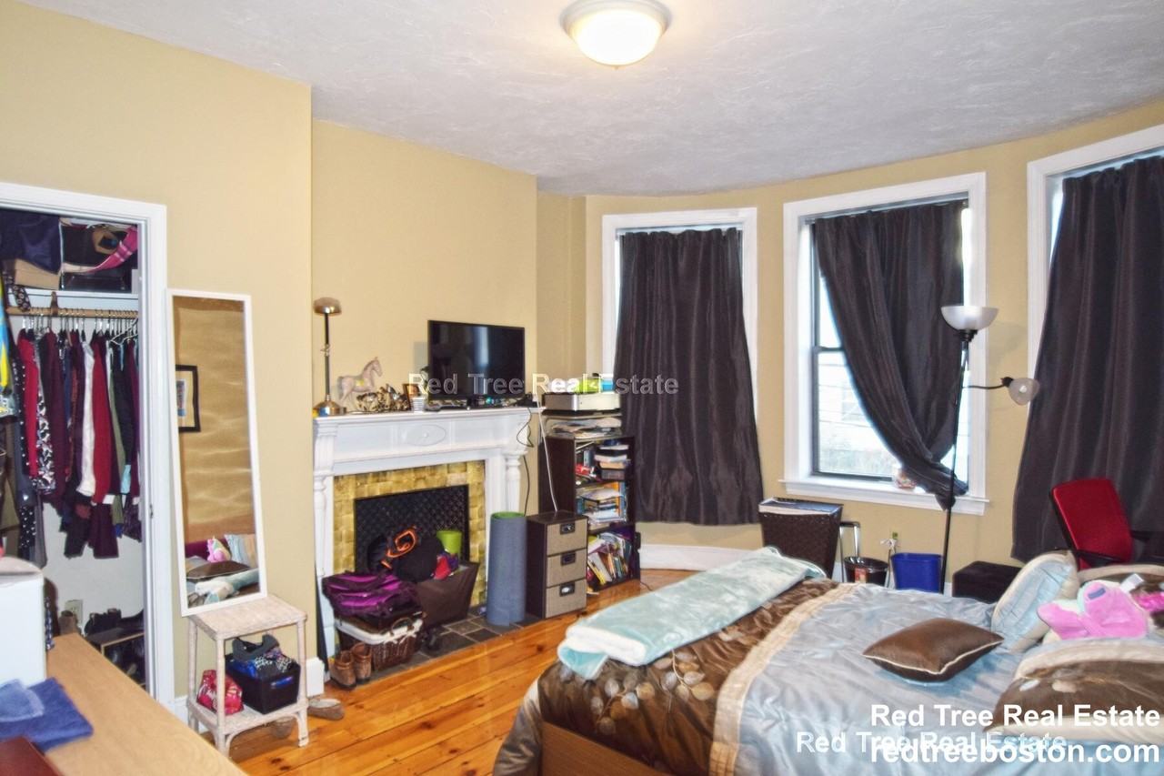 17 Highgate St #6 - Photo 6 of 17
