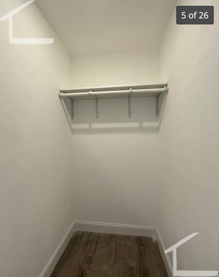 Commonwealth Ave #303 - Photo 5 of 21