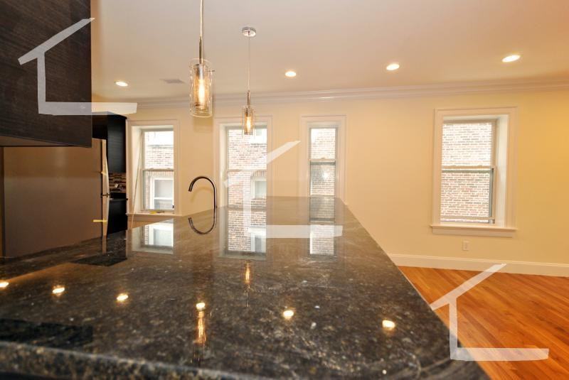 74 Browne St #4 - Photo 5 of 11