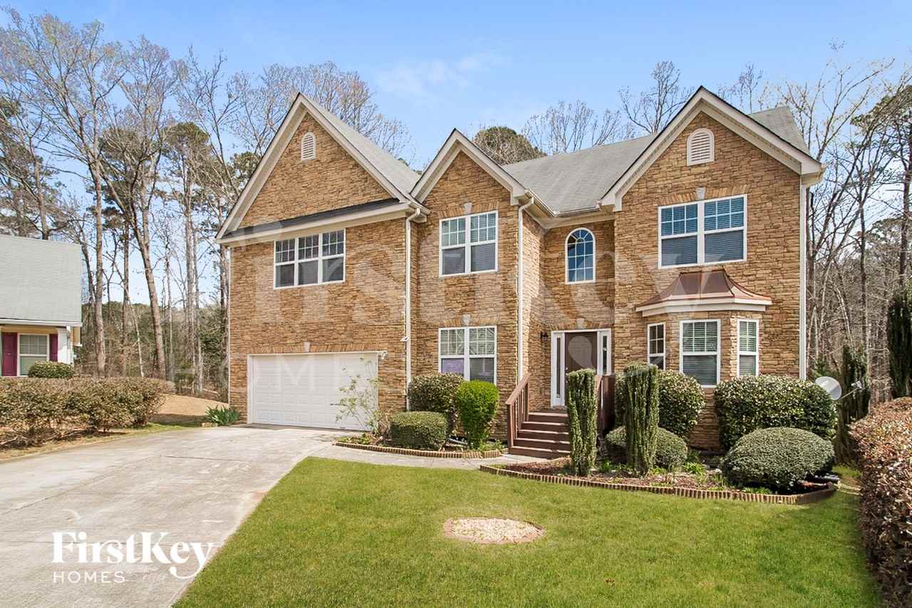 4523 Beau Point Ct - Photo 2 of 15