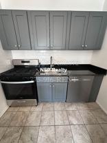 5668 N Ridge Ave #3D - Photo 1 of 1