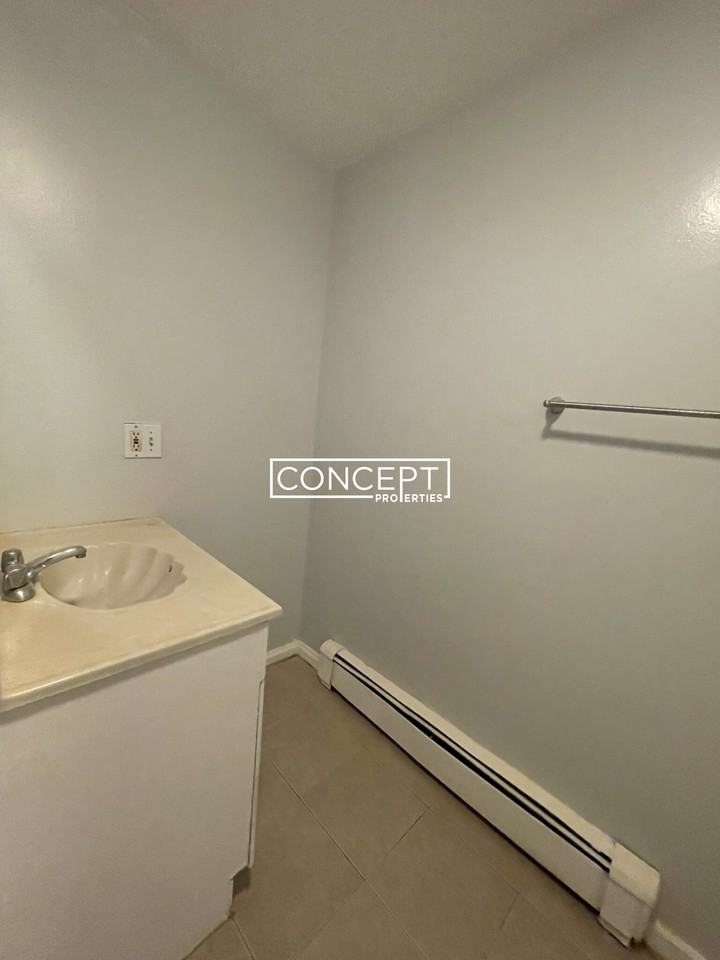 135 Marcella St #2TS - Photo 5 of 13