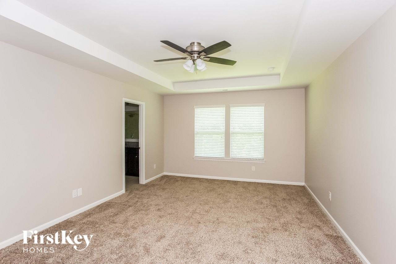 4018 Martele Dr - Photo 7 of 15