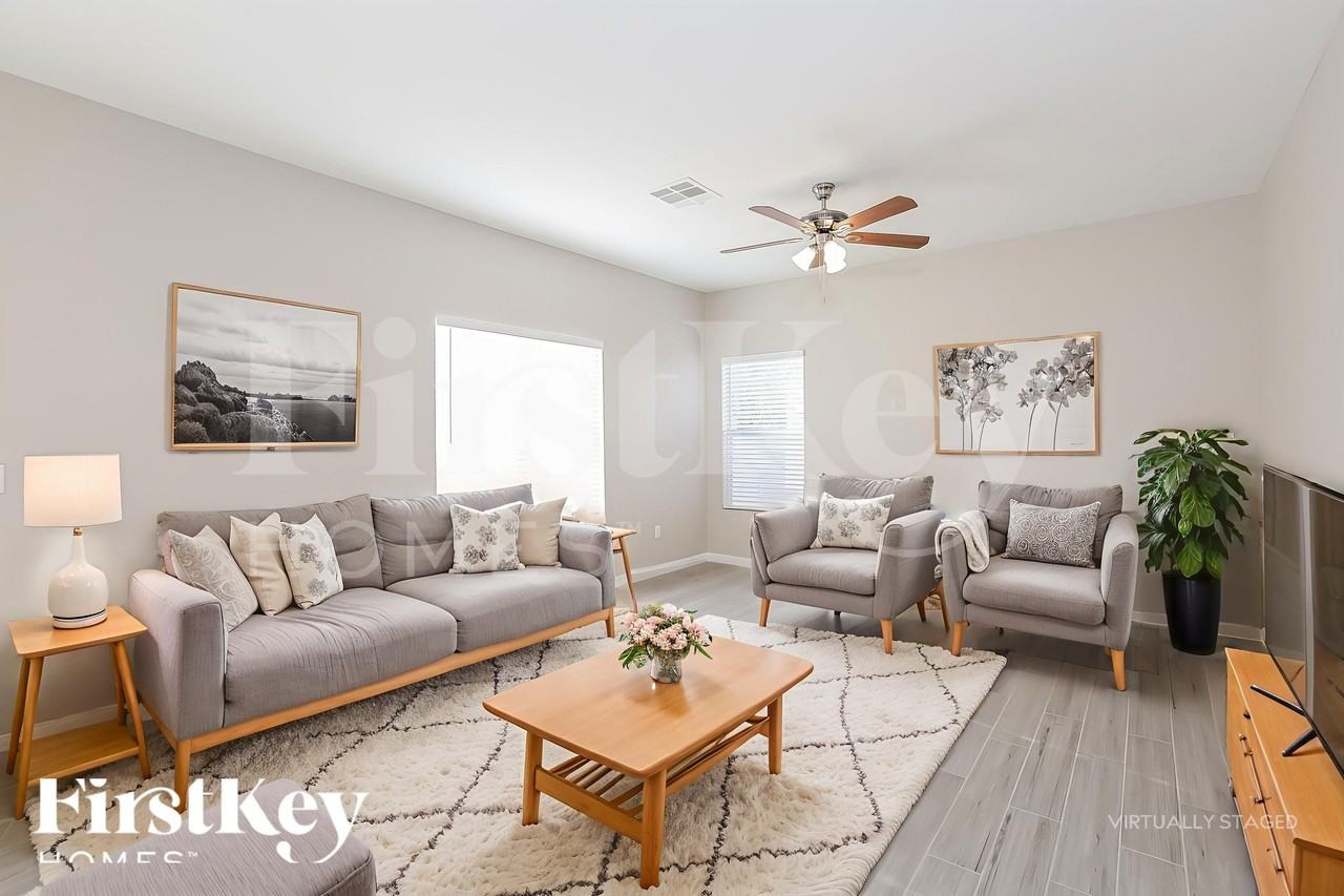 1669 Shifting Winds St - Photo 4 of 18