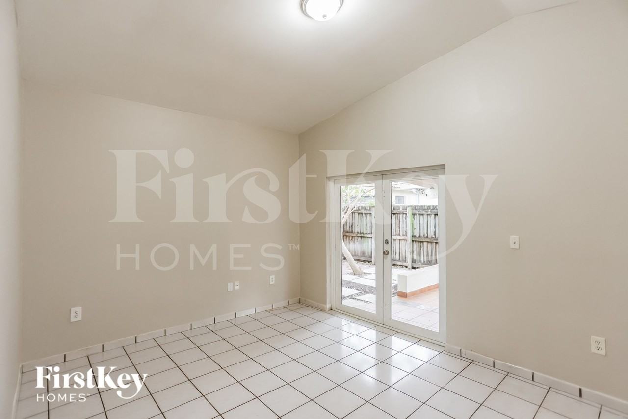 6914 Wlane - Photo 5 of 15