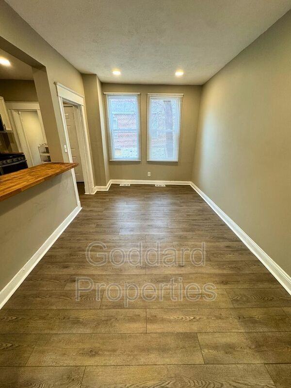 2438 Druid Park Dr - Photo 4 of 15