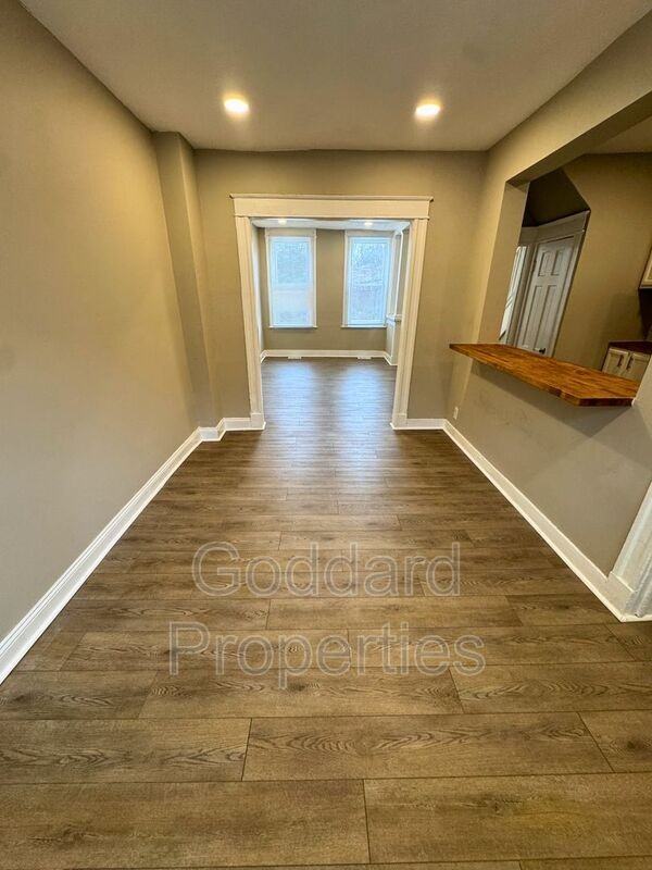 2438 Druid Park Dr - Photo 5 of 15