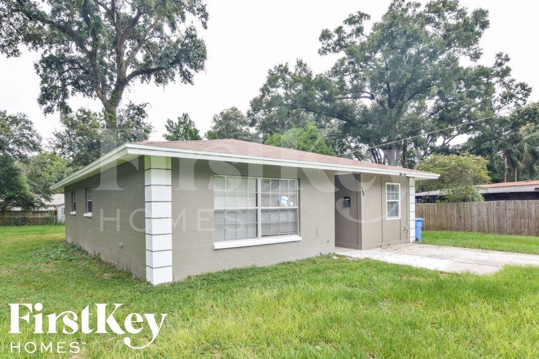 500 Brenda Dr - Photo 2 of 15