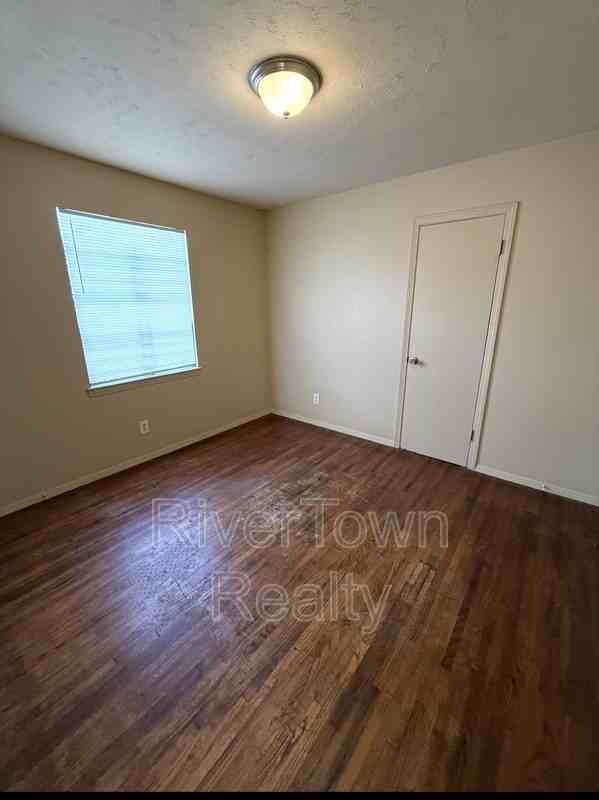 4960 Neely Rd - Photo 4 of 13