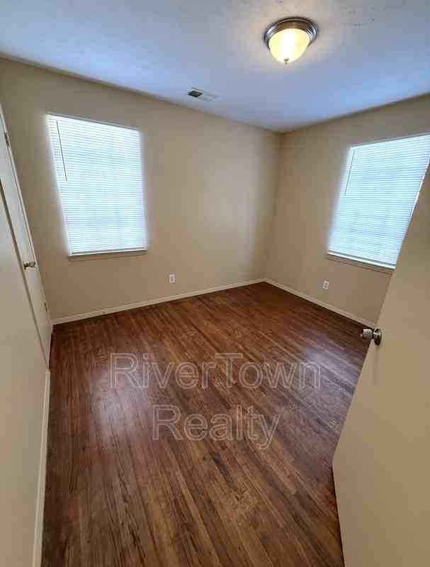 4960 Neely Rd - Photo 6 of 13